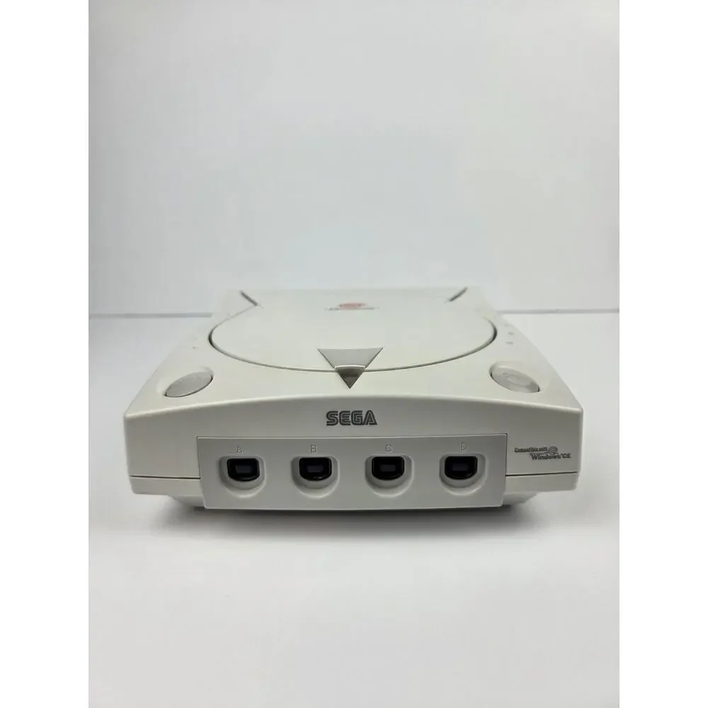 Sega Dreamcast Console HKT-3020 BUNDLE (Includes Controller & Cables + 4 Games)